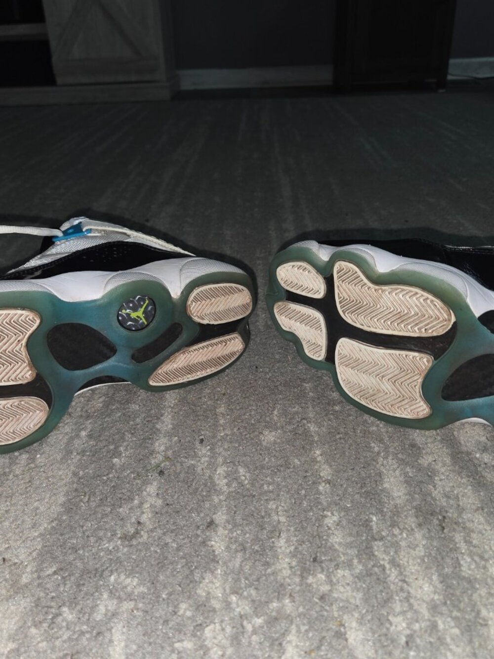 Jordan 6 Rings - Picture 7 of 7